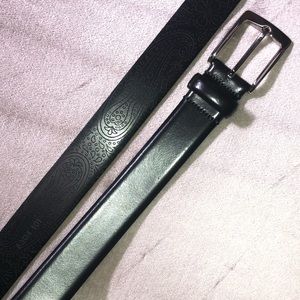 Black Leather Belt w Detailed Underside😍